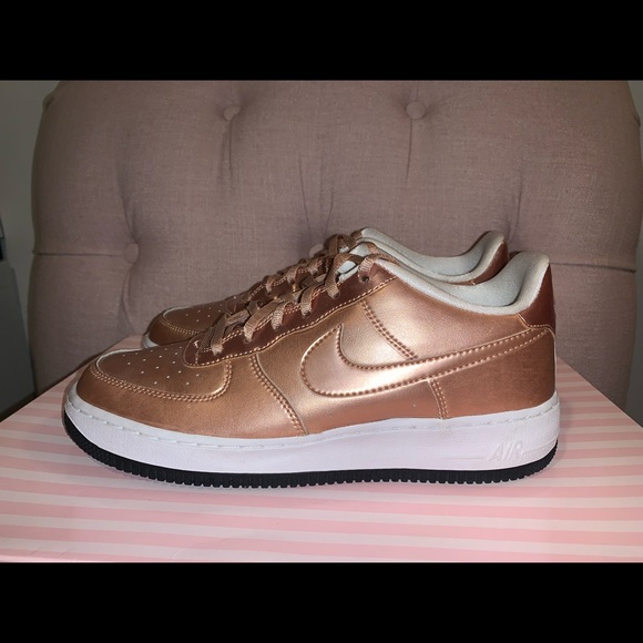 Nike Shoes - Brand New Rose Gold Nike Air Shoes size 8.5